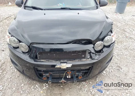 2016 Chevrolet Sonic Lt Auto из США, поврежденный, VIN 1G1JC6SB6G4124413